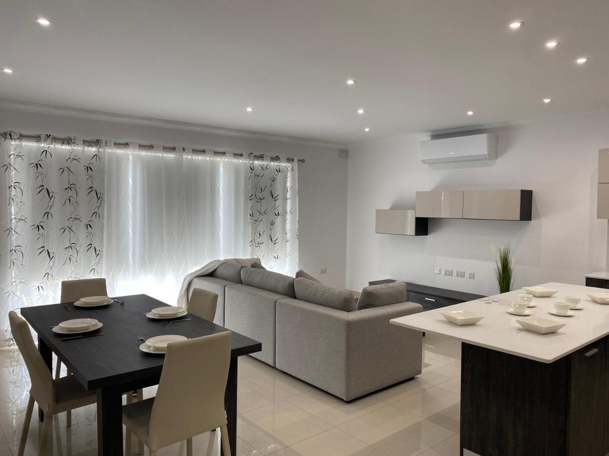 New 3 Bedroom Apartment Close To Airport Zurrieq Dış mekan fotoğraf