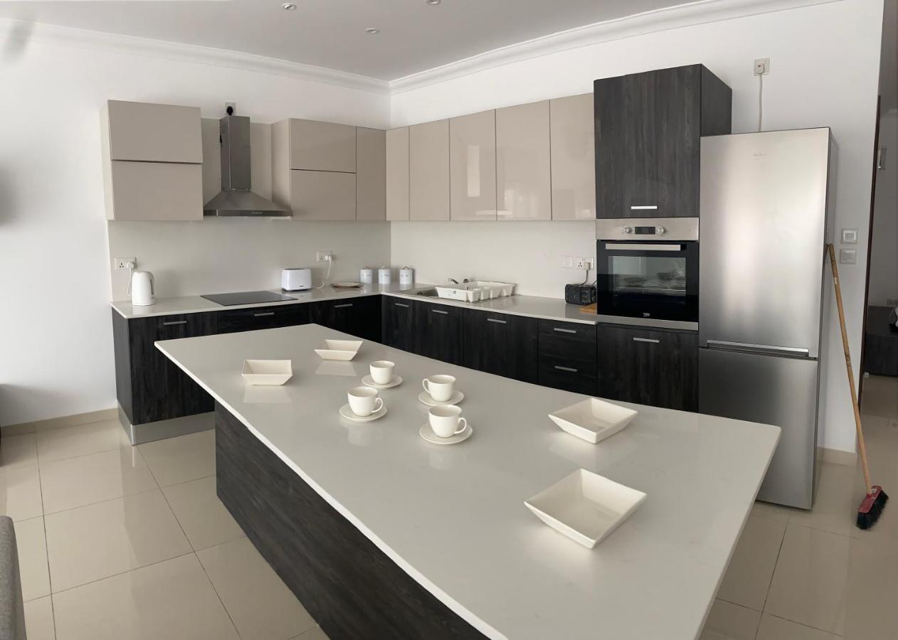 New 3 Bedroom Apartment Close To Airport Zurrieq Dış mekan fotoğraf